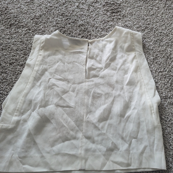 Babaton White Cropped Blouse - Picture 5 of 7